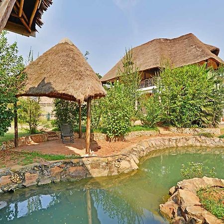 Malakai Eco Lodge Kitende Luaran gambar