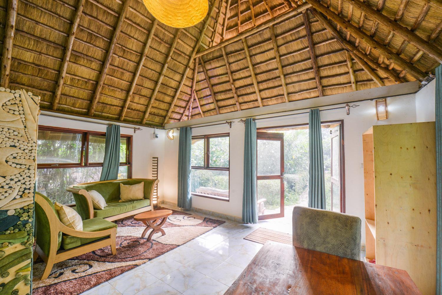 Malakai Eco Lodge Kitende Luaran gambar