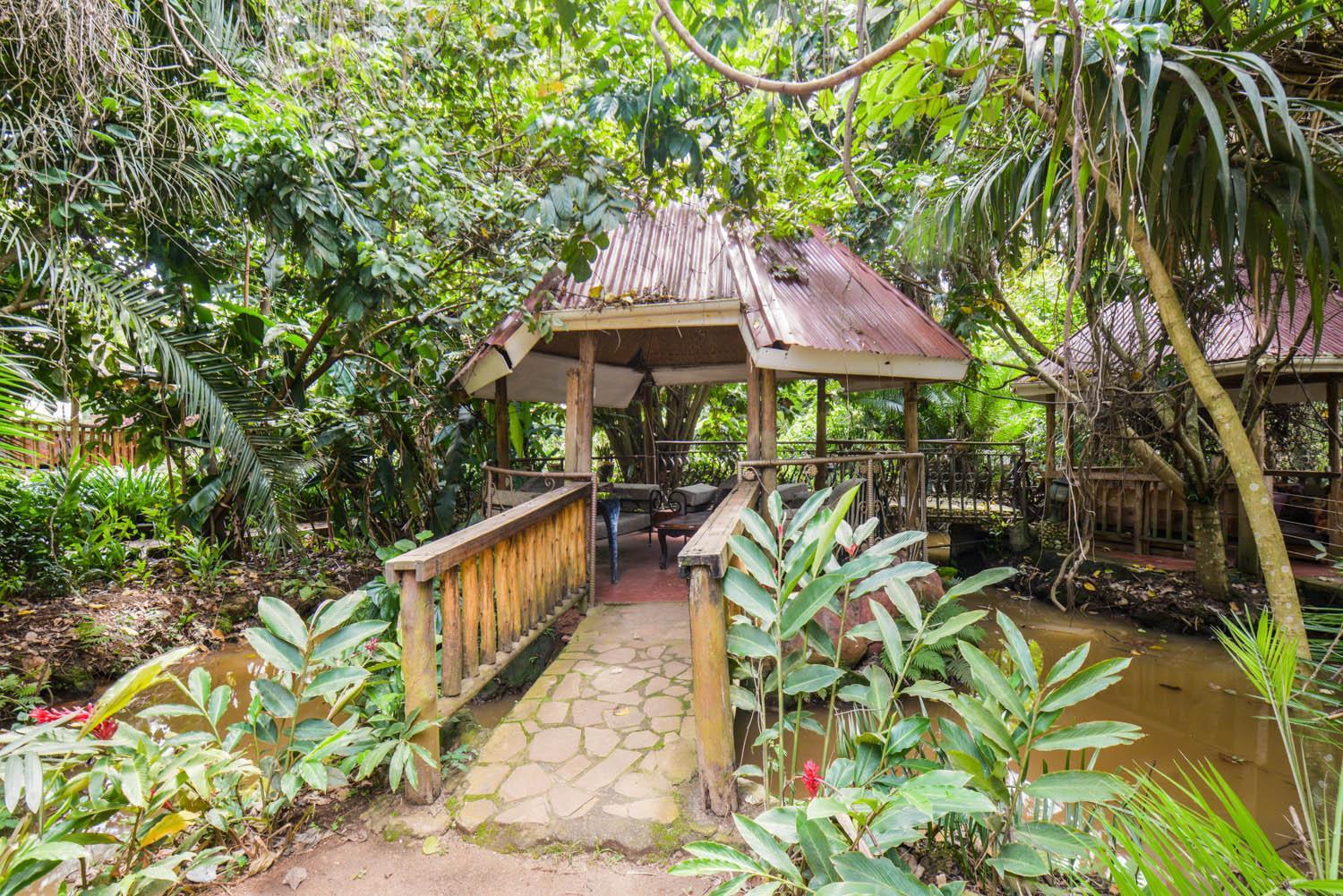 Malakai Eco Lodge Kitende Luaran gambar